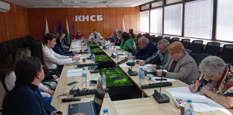 Проведе се форум за политиката за доходите в сектор „Химия“